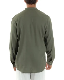 Camicia uomo lino regular fit collo coreano serafino scollo v verde GIOSAL-C2863A