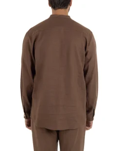 Camicia uomo lino regular fit collo coreano serafino scollo v marrone GIOSAL-C3092A