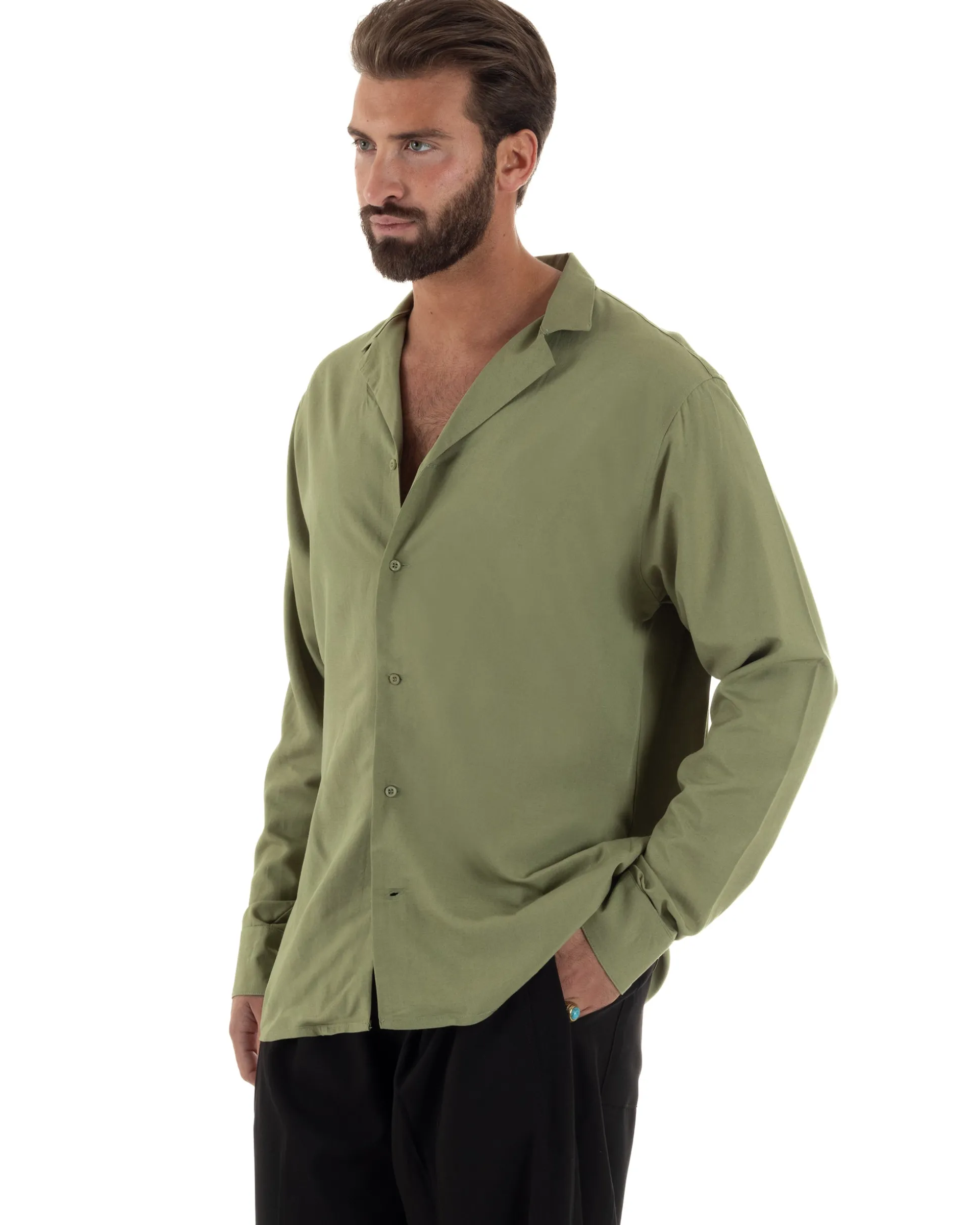 Camicia uomo oversize lino collo bowling relaxed fit scollo v verde oliva BERNA M-261223