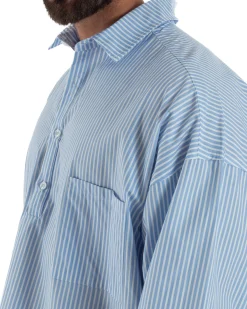Camicia uomo serafino colletto crop rigata boxy fit tasca celeste GIOSAL-C3083A