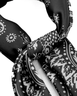 Foulard uomo unisex bandana paisley medaglione simmetrico bordo satinato nero GIOSAL-FD1014A