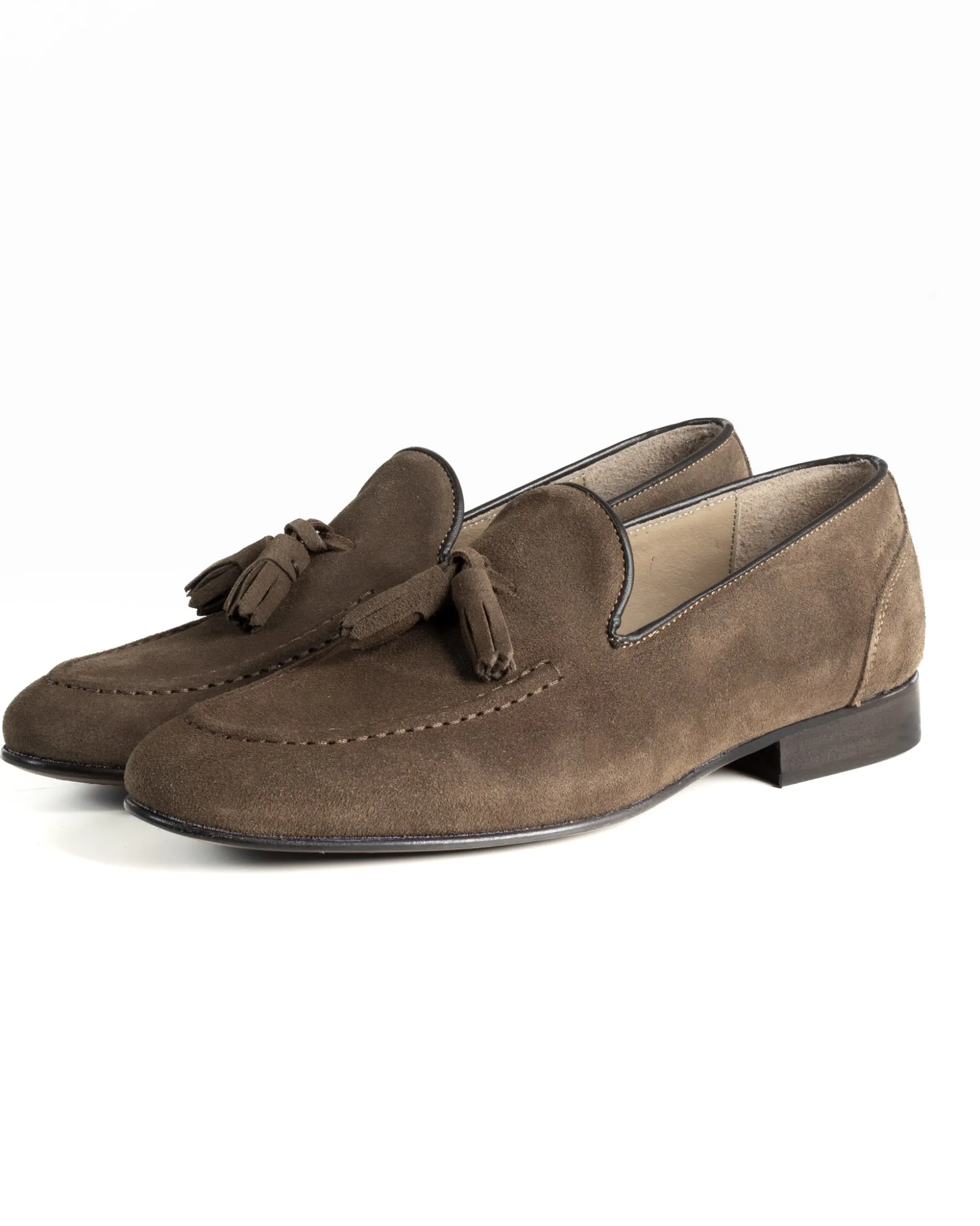 Mocassini uomo con nappine scarpe camoscio eleganti cerimonia pelle scamosciata suola di cuoio con ovalino antiscivolo casual tortora GIOSAL-S1322A