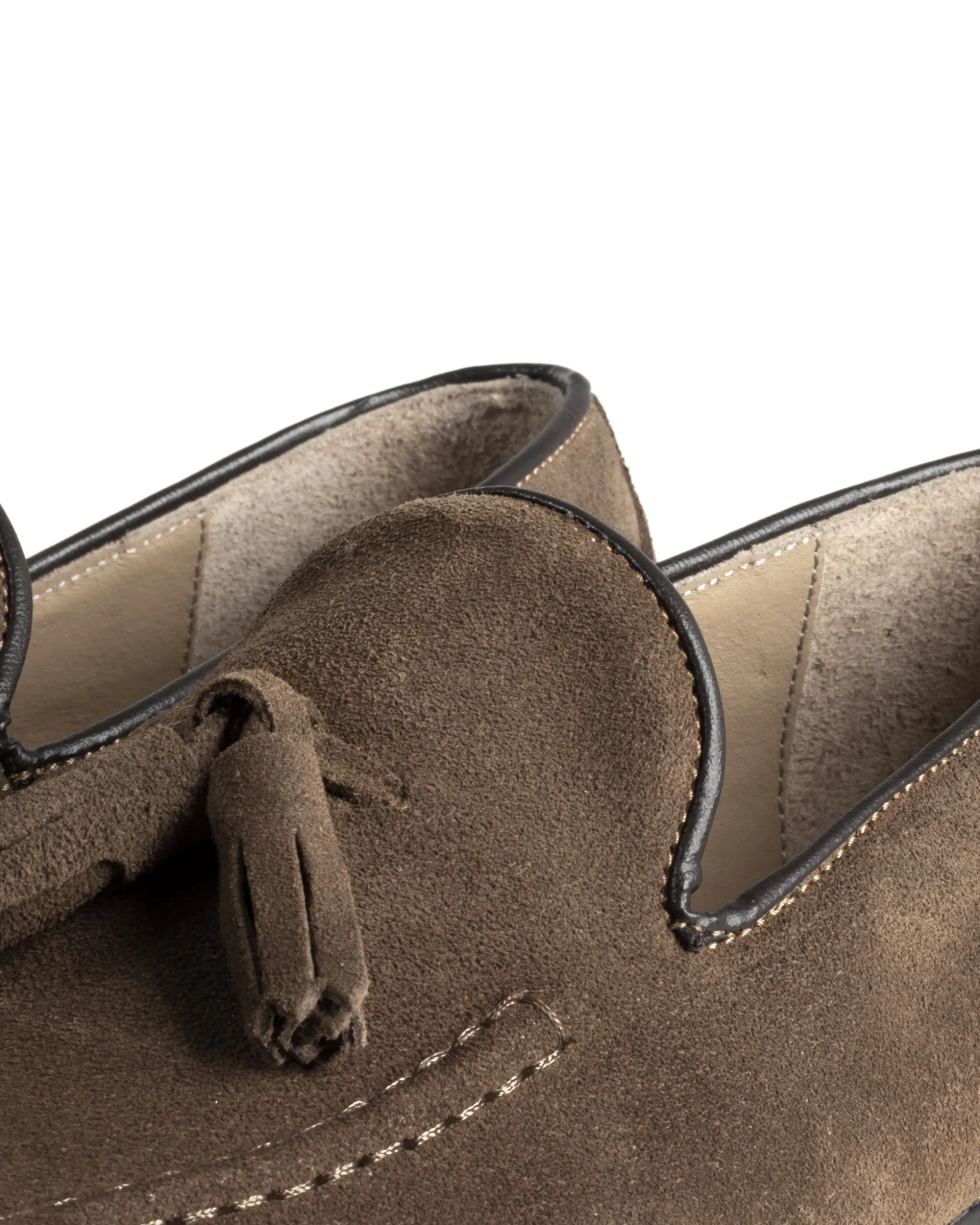 Mocassini uomo con nappine scarpe camoscio eleganti cerimonia pelle scamosciata suola di cuoio con ovalino antiscivolo casual tortora GIOSAL-S1322A