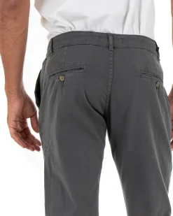 Pantaloni Uomo Slim Cotone Elastico Classico Tasche America Basic Grigio Scuro GIOSAL-P5001A