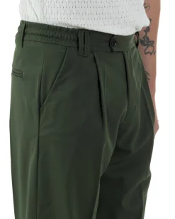 Pantaloni uomo viscosa baggy fondo ampio elastico sul retro abbottonatura allungata verde GIOSAL-P6256A