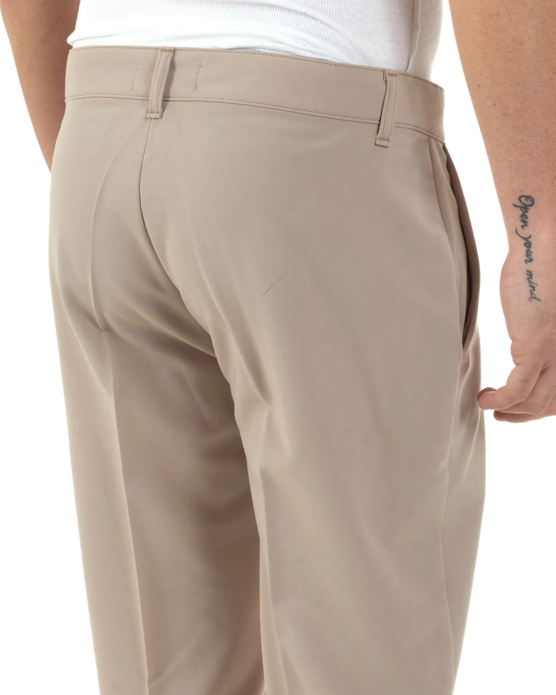 Pantaloni uomo viscosa leggera abbottonatura allungata tasche america classico beige GIOSAL-P6251A