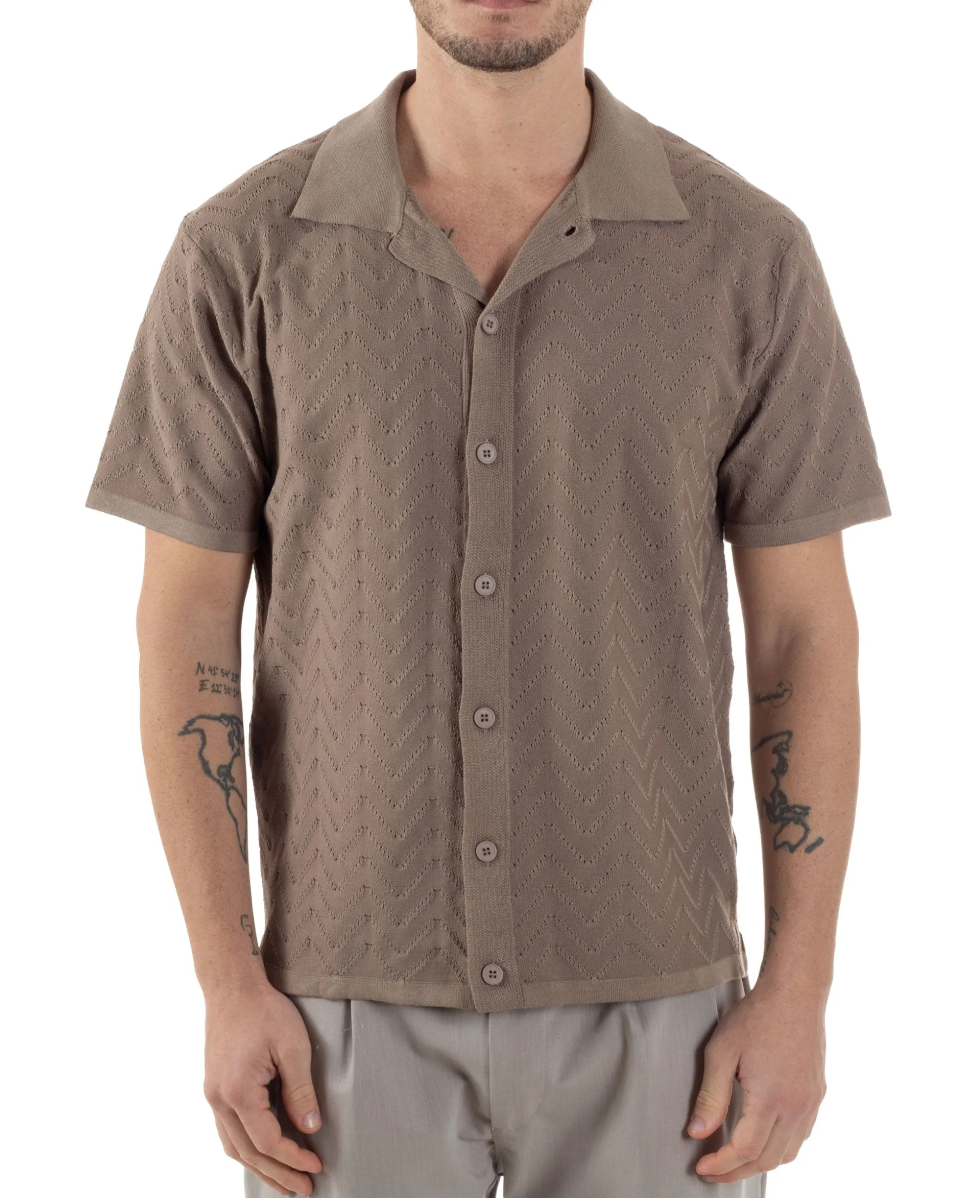 Polo Uomo In Filo Cardigan Con Bottoni T-Shirt Cropped Con Colletto Maglia Boxy Fit Traforata Lavorata Casual Marrone GIOSAL-TS3111A